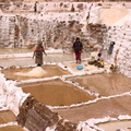 Récolte du sel aux salines de Maras (3)